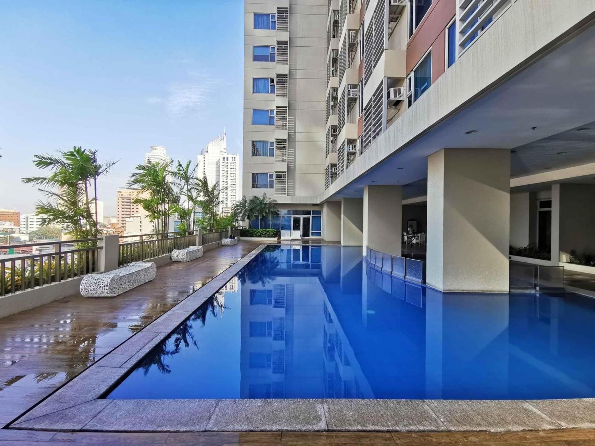 8 Adriatico Staycation Manila Exterior foto